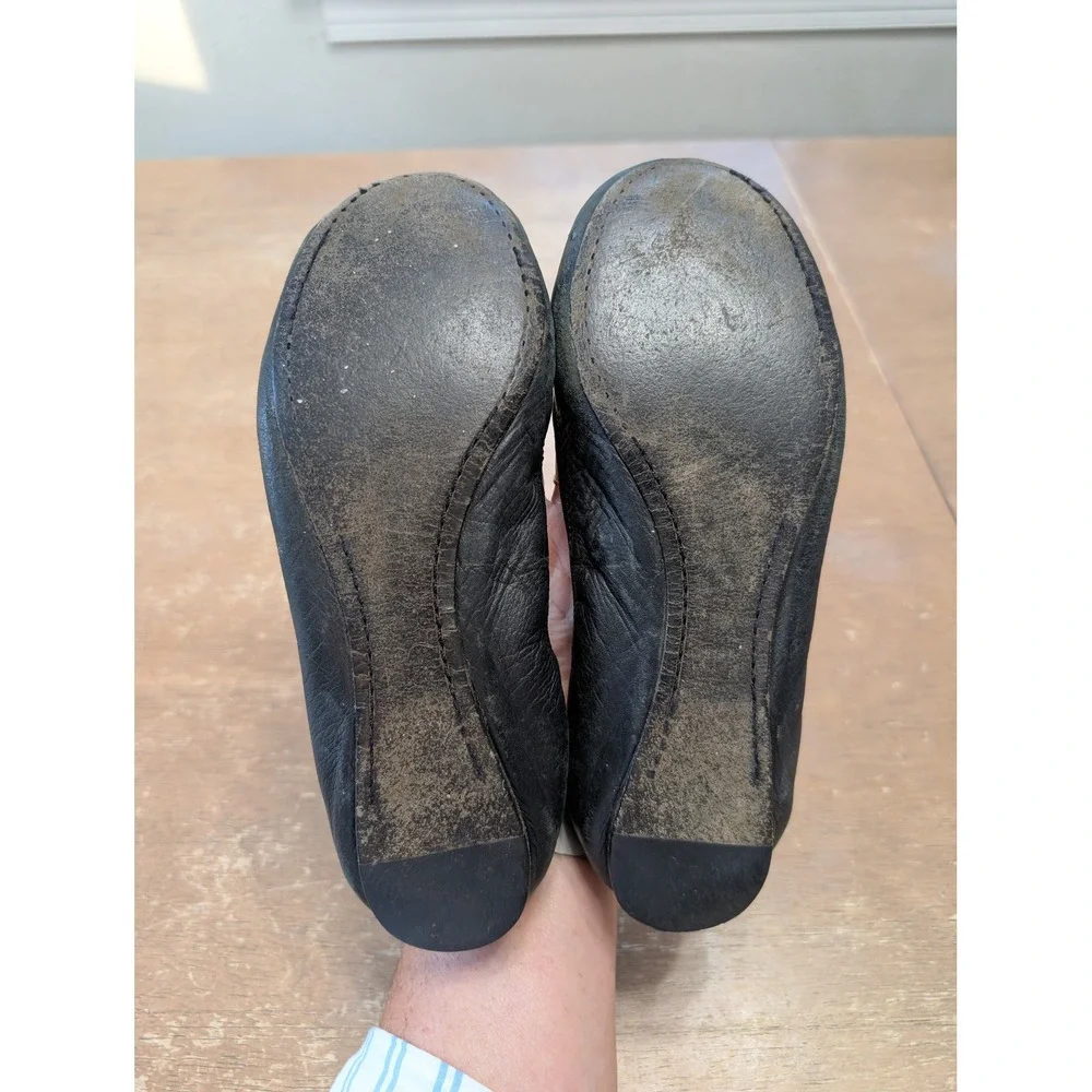 Tory Burch Minnie Travel‎ Ballet Flats Black Leather Gold Logo Medallion size 7